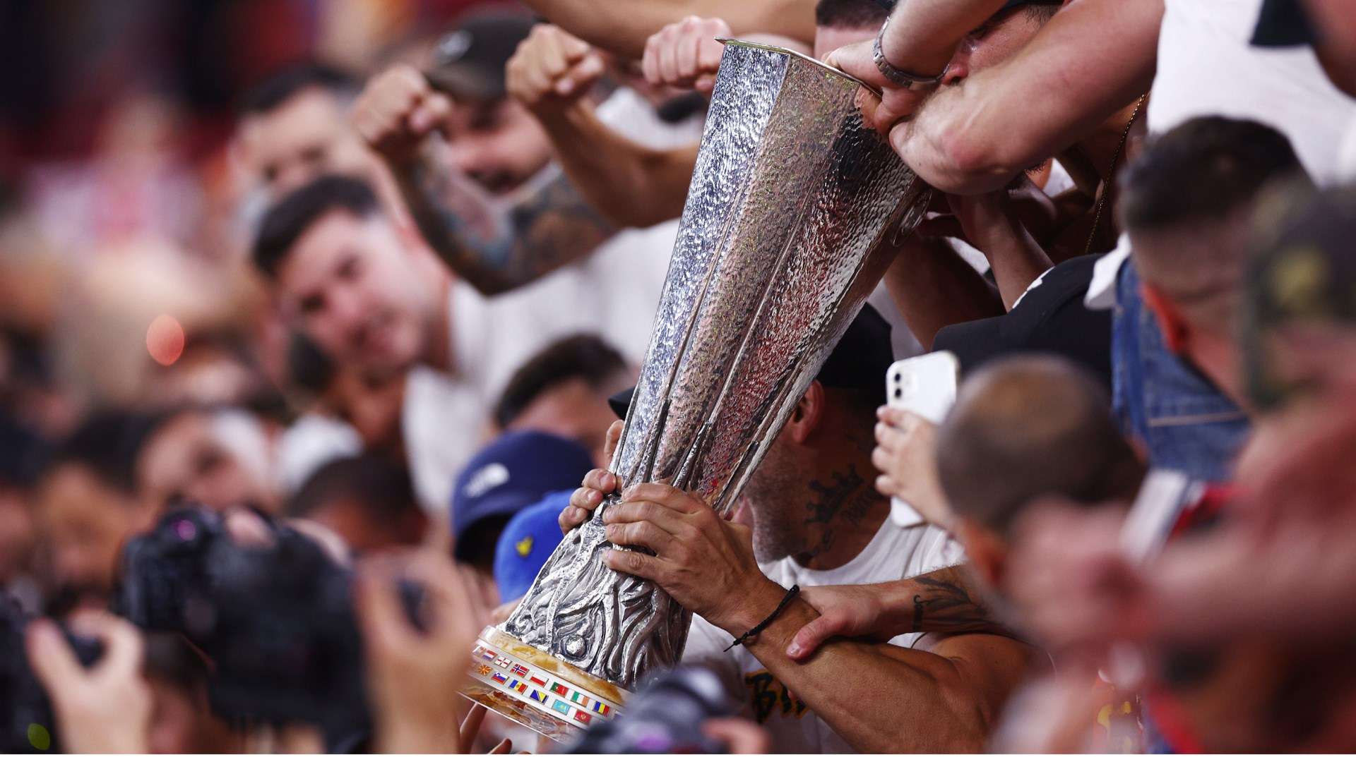 過與國外優 過與國外優