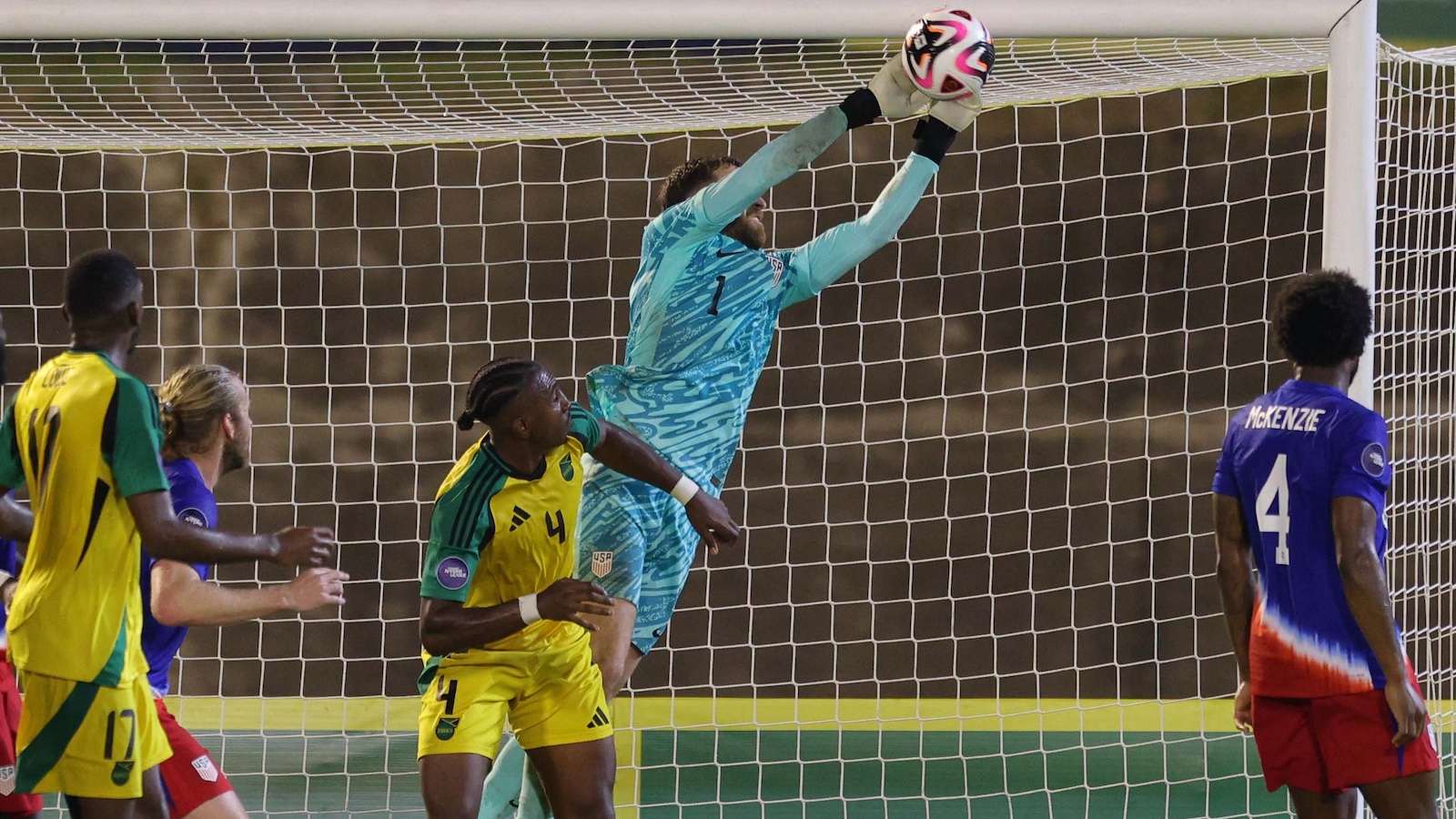 斯加盟马德 斯加盟马德