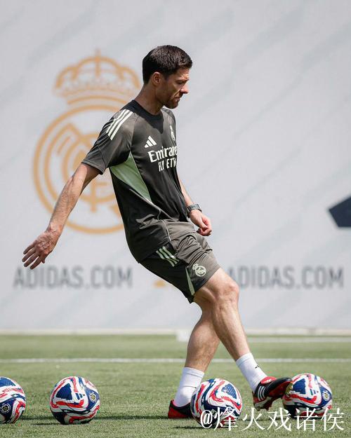 最被低估之人挽救皇马：皇马2-1阿拉维斯，阿隆索仍没摆脱困境